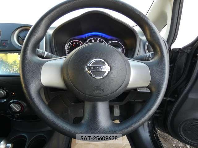 Nissan NOTE 2013-11 253192-10