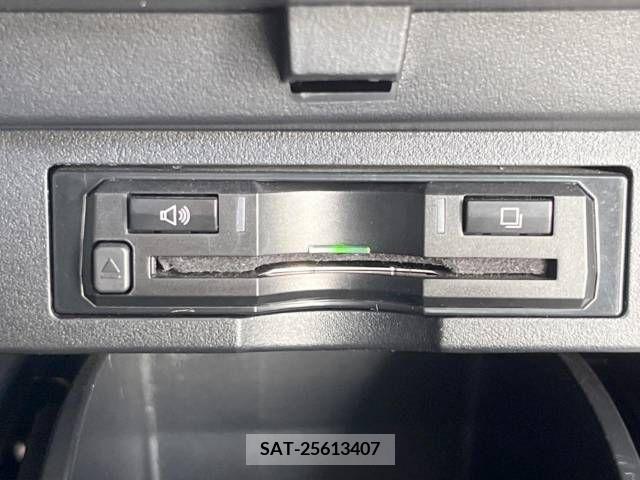Toyota VELLFIRE 2016-08 222058-7