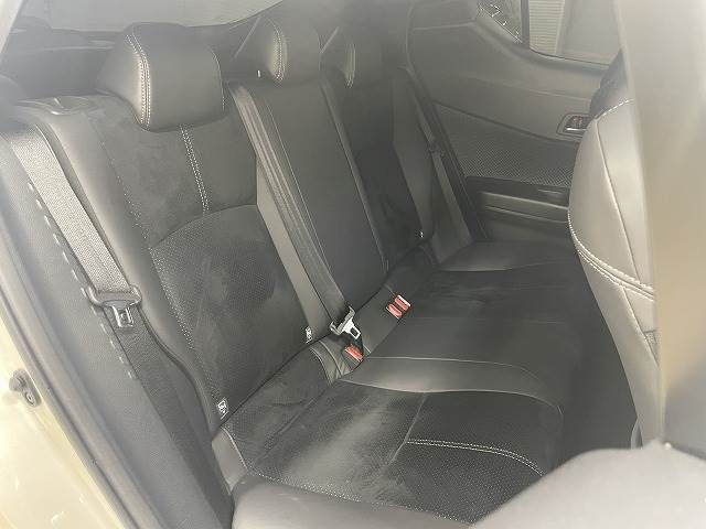 Toyota C-HR 2019-11 7589-9
