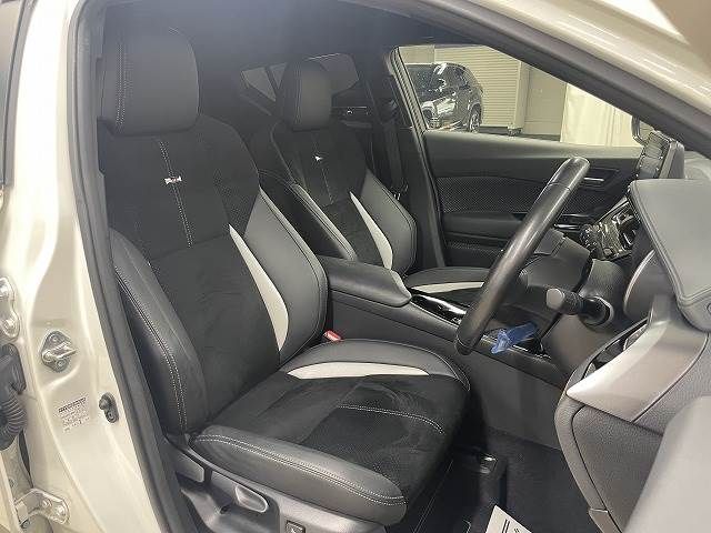 Toyota C-HR 2019-11 7589-8