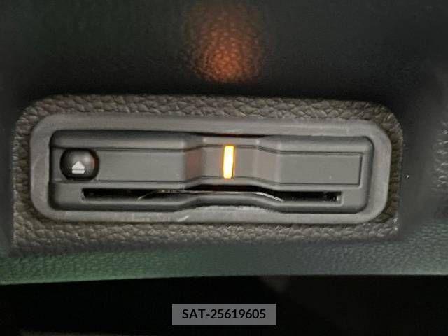 Honda VEZEL 2022-01 332398-6