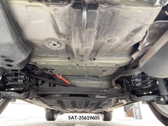 Honda VEZEL 2022-01 332398-19