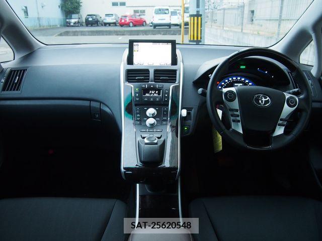 Toyota SAI 2017-05 204431-1