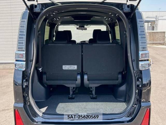 Toyota VOXY 2019-04 331723-13