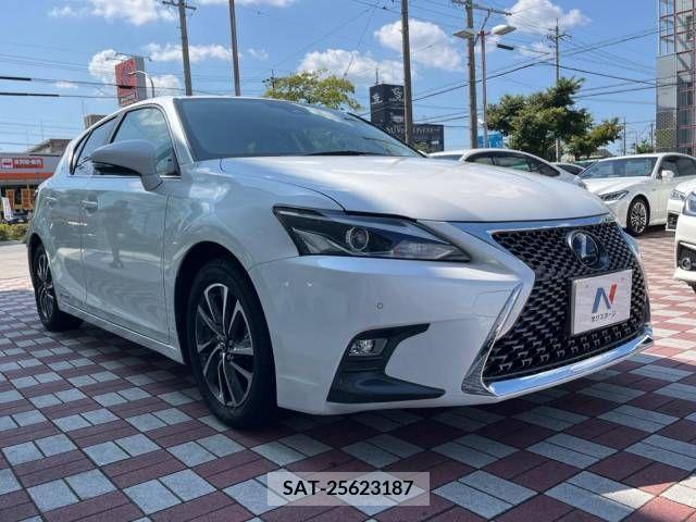 Lexus CT 2017-10 362722-16
