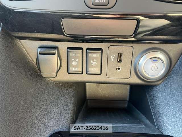 Nissan LEAF 2019-12 374428-5