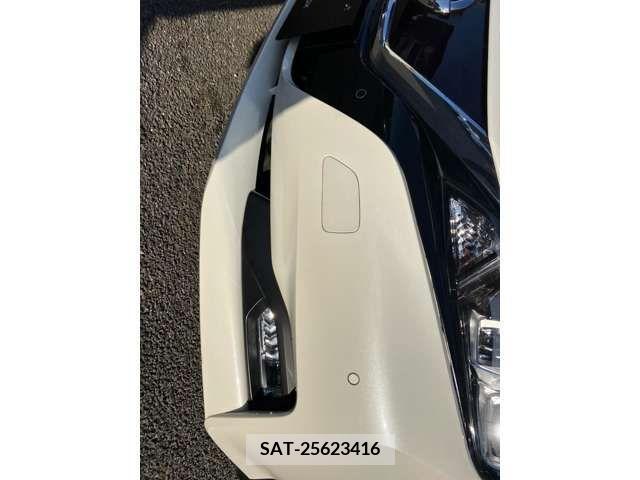 Nissan LEAF 2019-12 374428-8