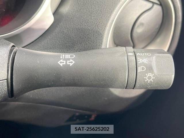 Nissan JUKE 2010-06 273981-6