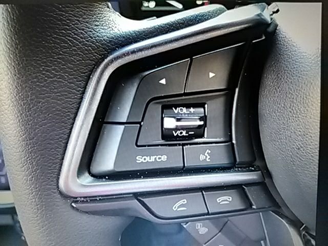Subaru LEVORG 2021-01 27617-24