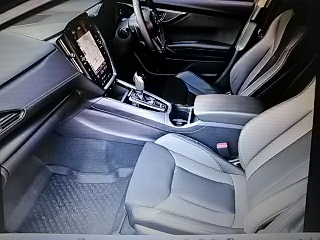 Subaru LEVORG 2021-01 27617-8