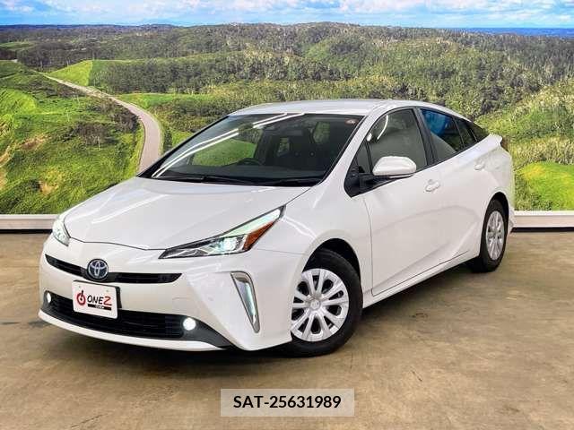 Toyota PRIUS 2021-10 322485-16