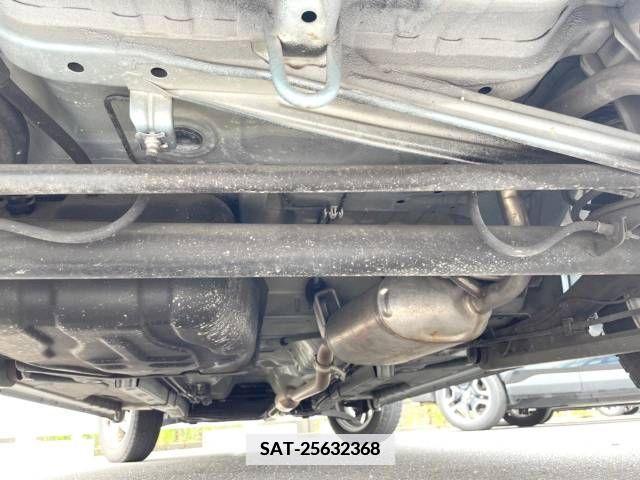 Suzuki SPACIA 2014-02 386201-17
