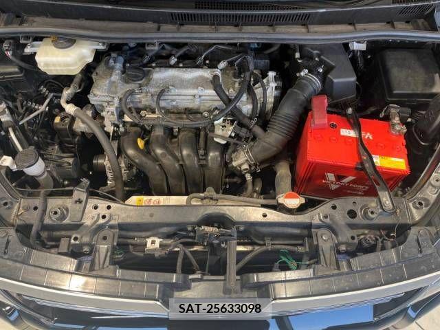 Toyota VOXY 2017-06 233176-17
