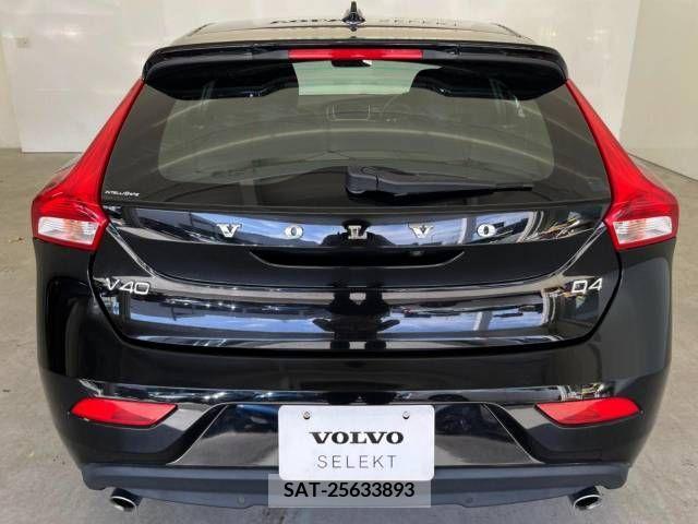 Volvo V40 2016-01 288689-19