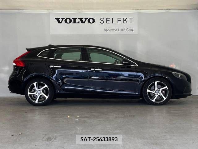 Volvo V40 2016-01 288689-17