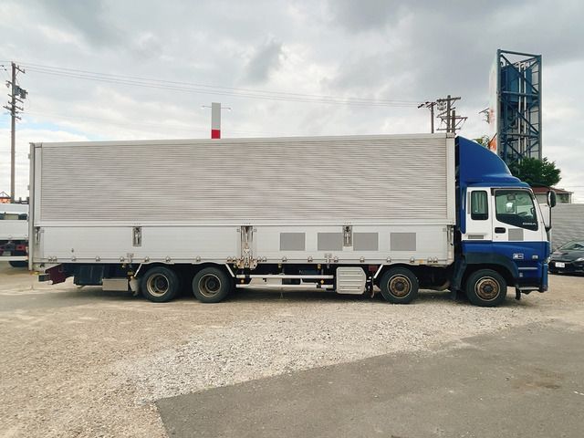 Isuzu GIGA 2013-11 8726-8