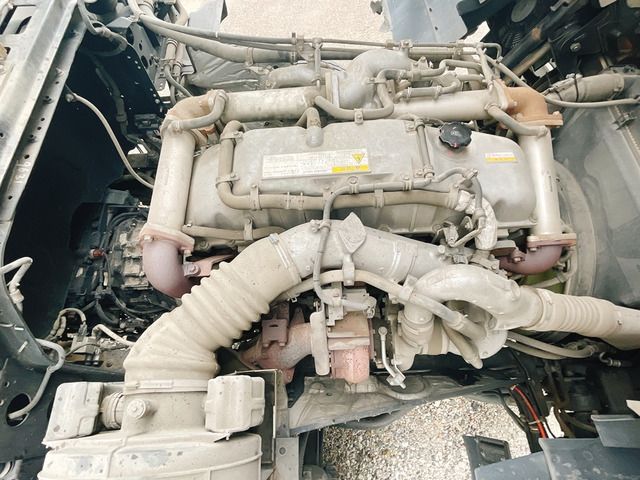Isuzu GIGA 2013-11 8726-3
