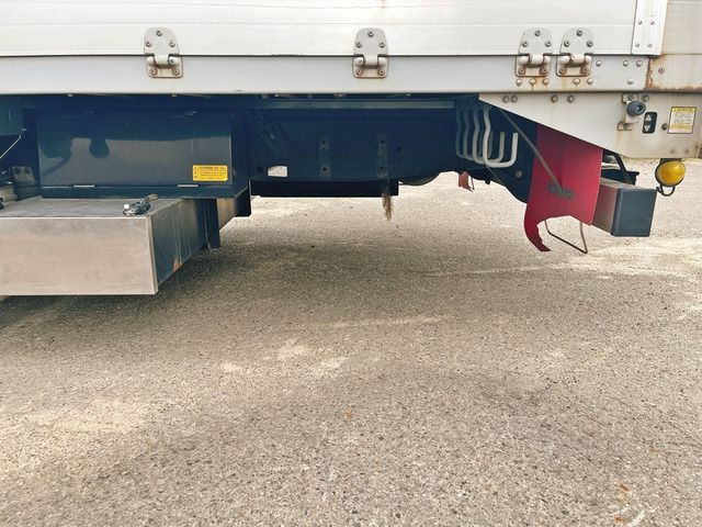 Isuzu GIGA 2013-11 8726-19