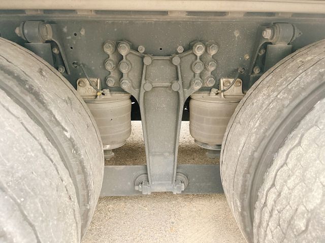 Isuzu GIGA 2013-11 8726-17