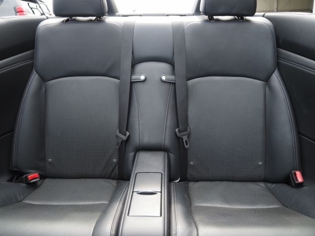 Lexus IS 2013-09 21265-14