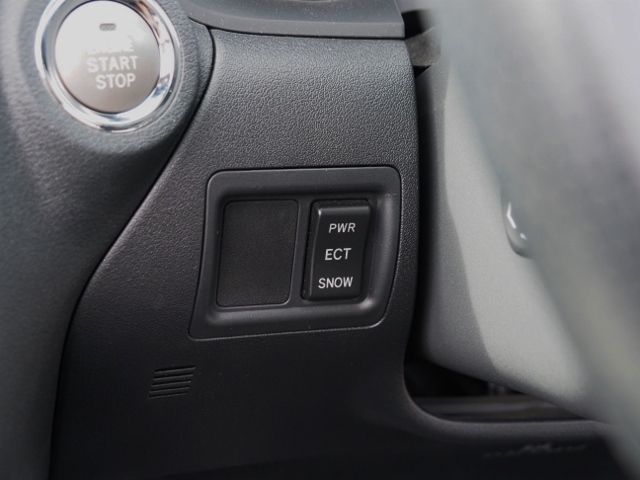 Lexus IS 2013-09 21265-20