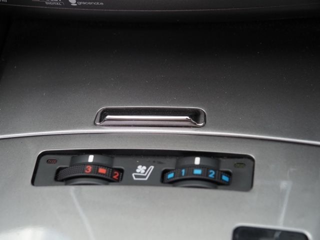 Lexus IS 2013-09 21265-23