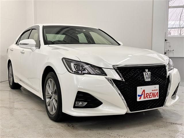 Toyota CROWN SEDAN 2016-05 1036-2