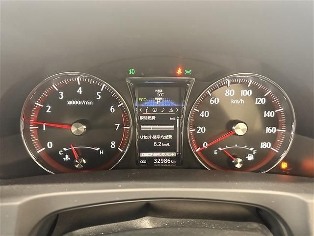 Toyota CROWN SEDAN 2016-05 1036-20