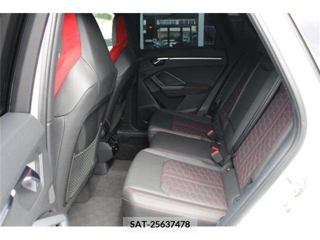 Audi RS Q3 2021-12 347216-5