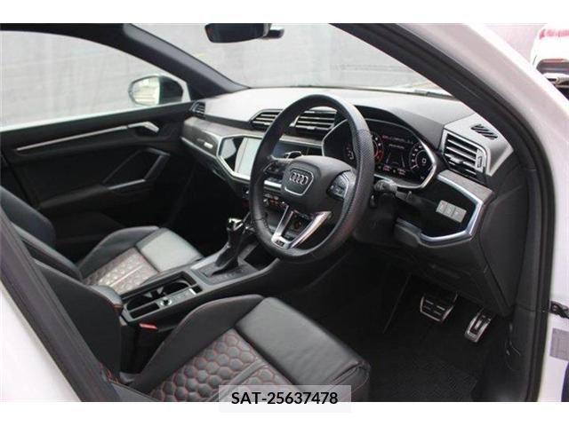 Audi RS Q3 2021-12 347216-15