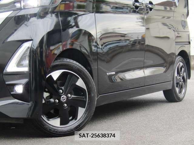 Nissan ROOX 2021-09 334279-3