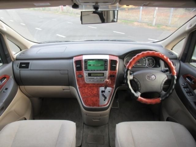 Toyota ALPHARD 2004-02 188745-2