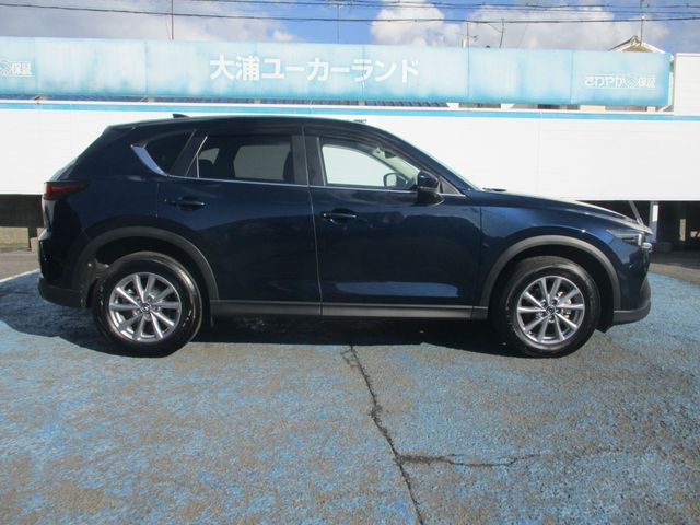 Mazda CX-5 2022-03 16061-6