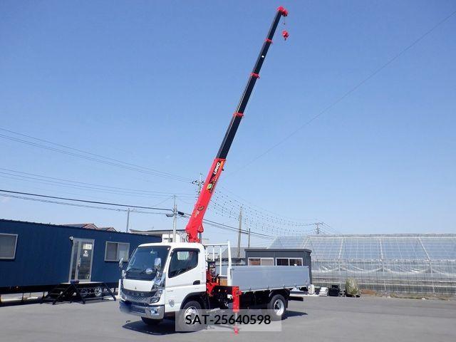 Mitsubishi CANTER 2023-11 242143-16