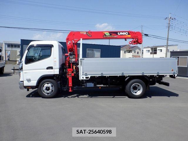 Mitsubishi CANTER 2023-11 242143-6