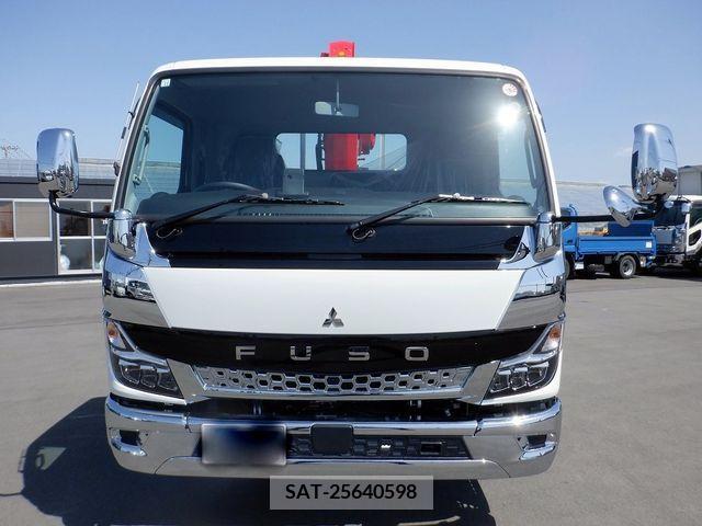 Mitsubishi CANTER 2023-11 242143-2