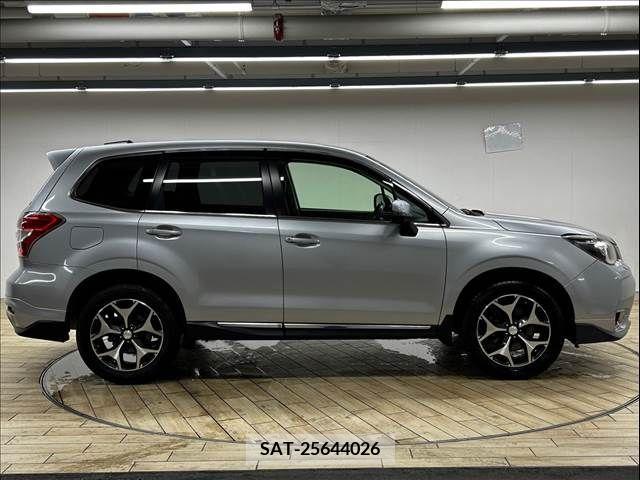 Subaru FORESTER 2013-03 360431-17