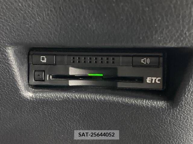 Toyota SIENTA 2015-08 285093-6