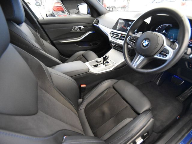 Bmw 3 SERIES 2022-03 5961-1