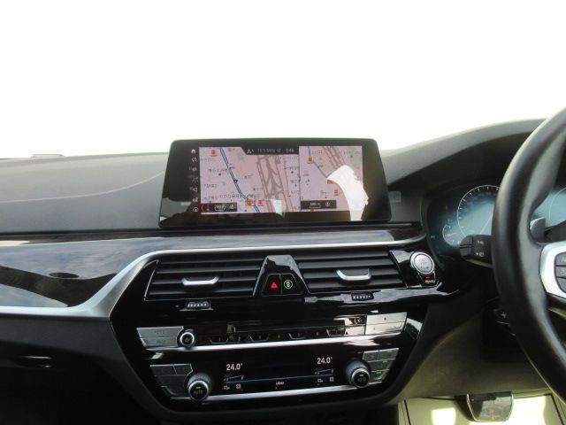 Bmw 5 SERIES 2019-03 9646-21