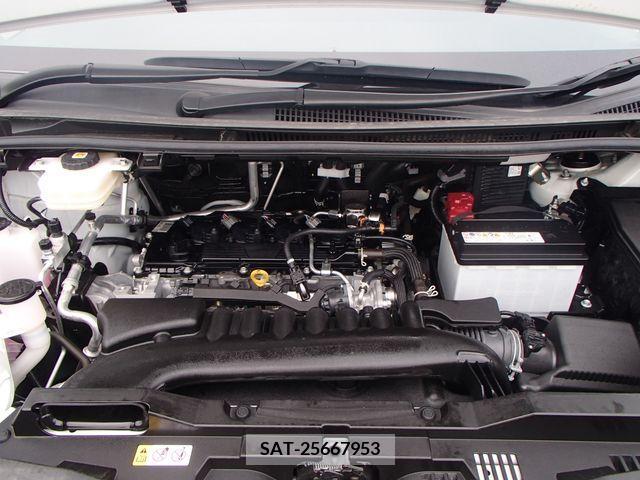 Toyota NOAH 2022-03 313577-17