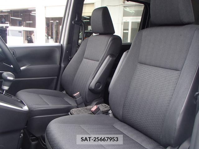 Toyota NOAH 2022-03 313577-7