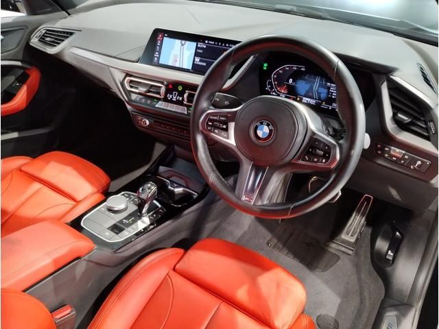 Bmw 1 SERIES 2020-03 14949-19
