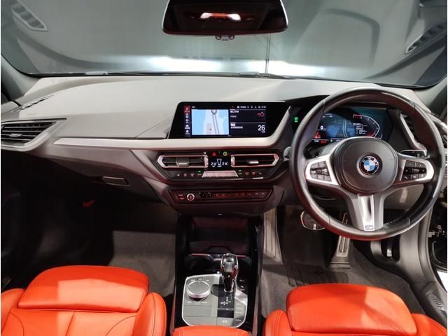 Bmw 1 SERIES 2020-03 14949-1