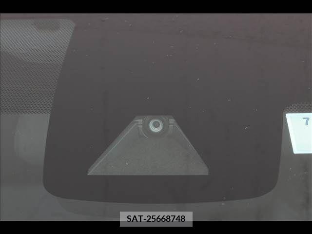Toyota PRIUS PHV 2017-09 366813-5