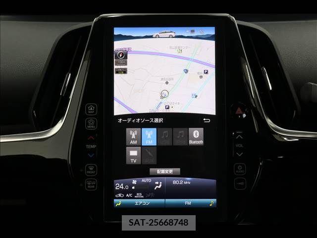 Toyota PRIUS PHV 2017-09 366813-3