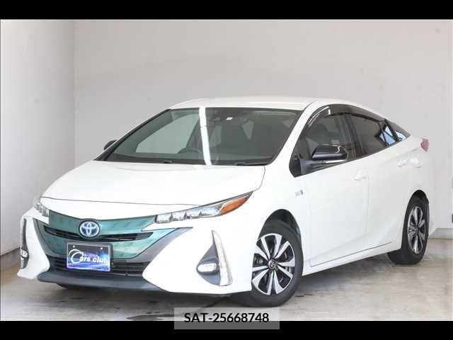 Toyota PRIUS PHV 2017-09 366813-0