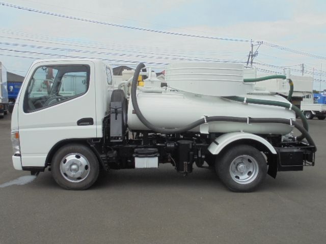 Mitsubishi CANTER 2004-06 7556-3