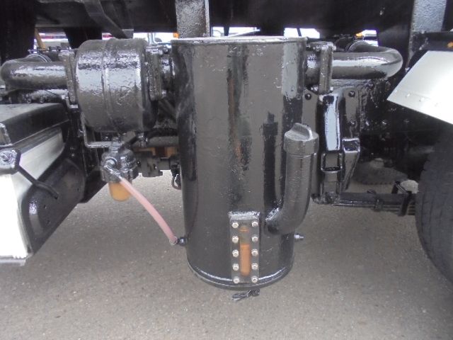 Mitsubishi CANTER 2004-06 7556-22