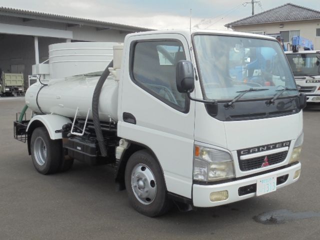 Mitsubishi CANTER 2004-06 7556-6